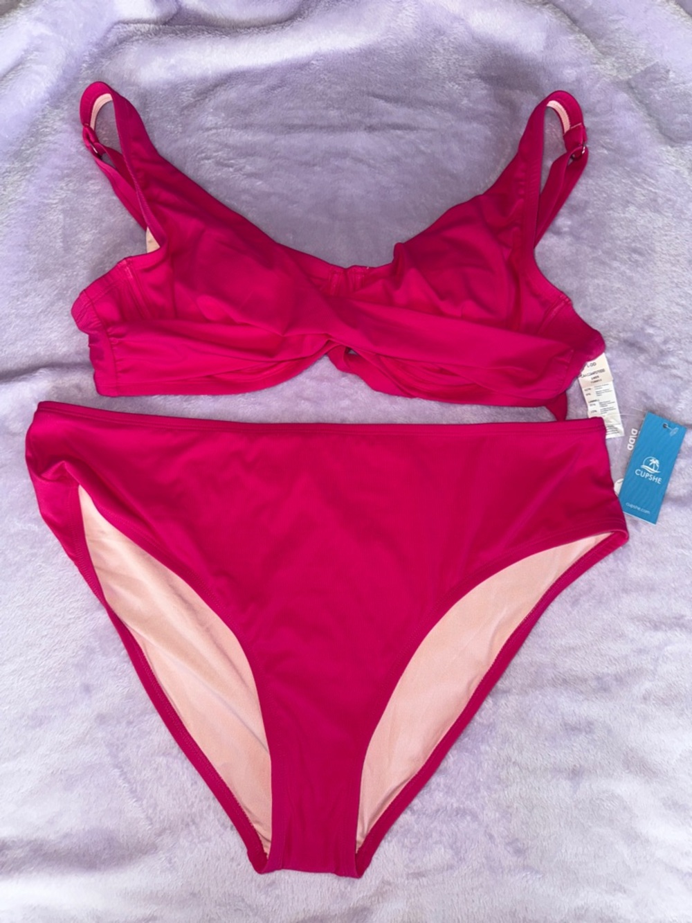 Cupshe Twist Bikini ** Bundle 5+ items and name your offer!!! 💖💞